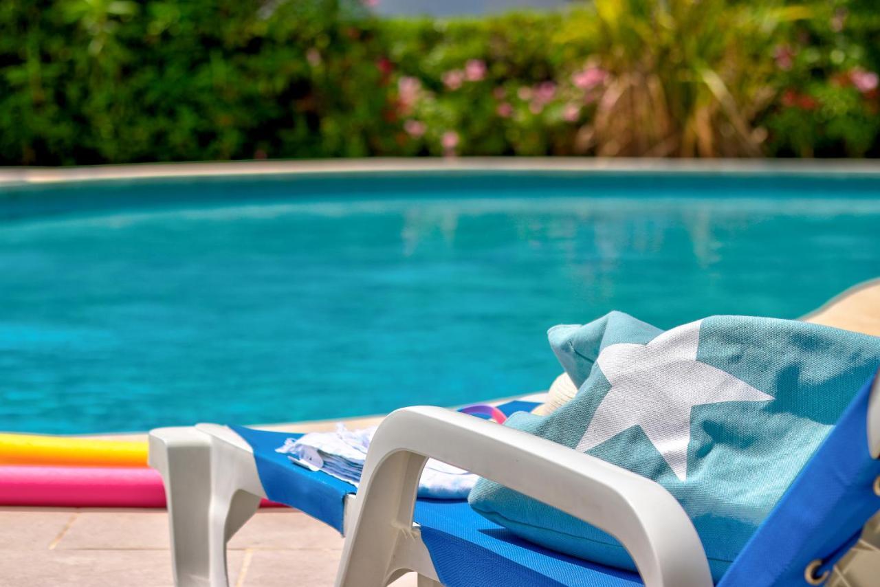 Apartamentos Llevant Port de Pollença Eksteriør bilde