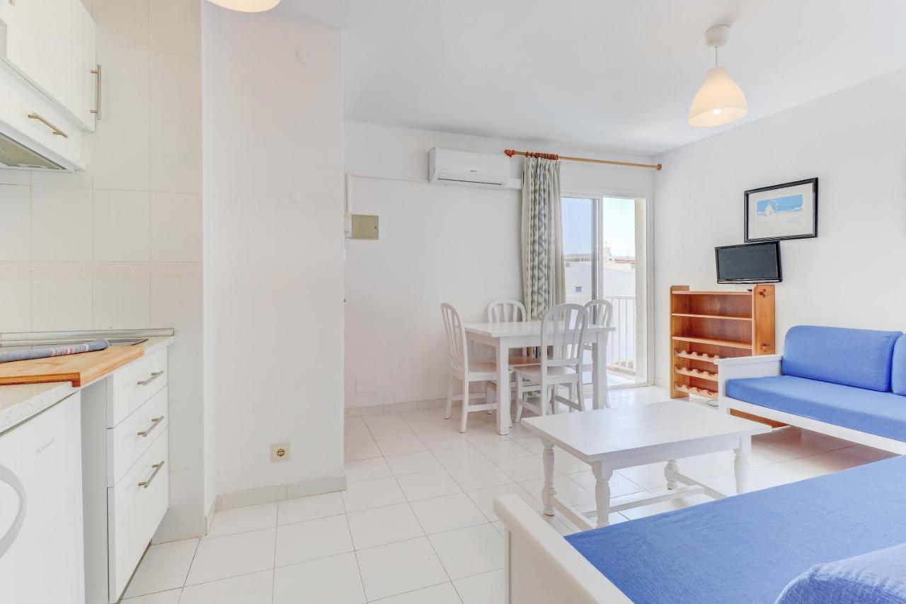 Apartamentos Llevant Port de Pollença Eksteriør bilde