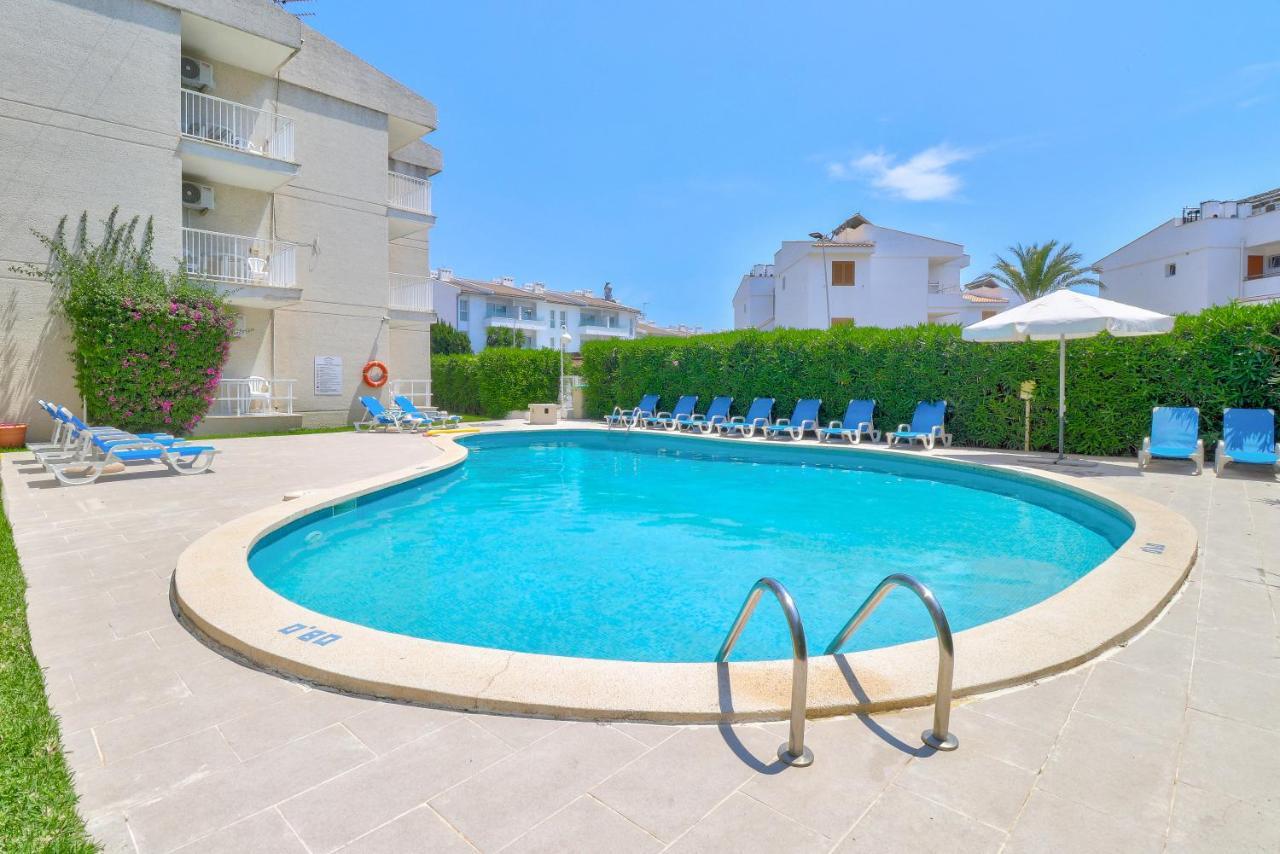 Apartamentos Llevant Port de Pollença Eksteriør bilde