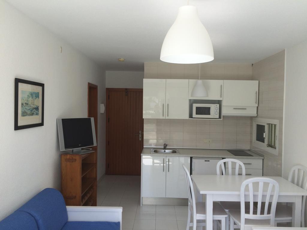 Apartamentos Llevant Port de Pollença Eksteriør bilde